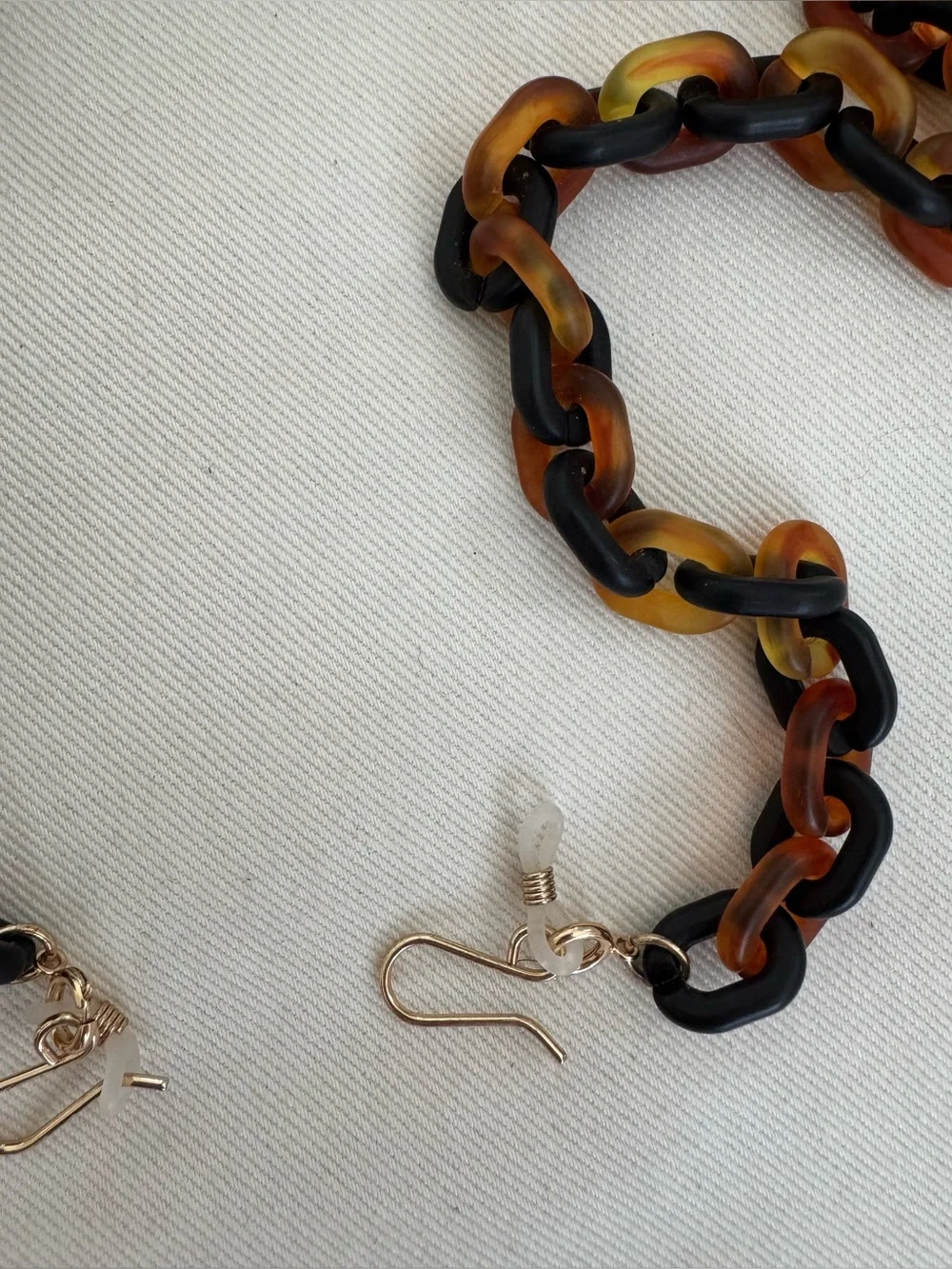 Lele Sadoughi Tortoiseshell Glasses Chain